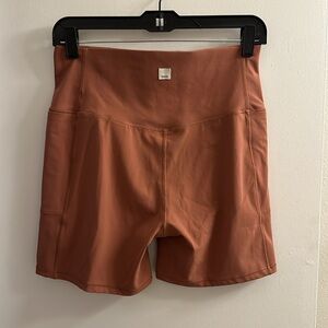 Vuori biker shorts